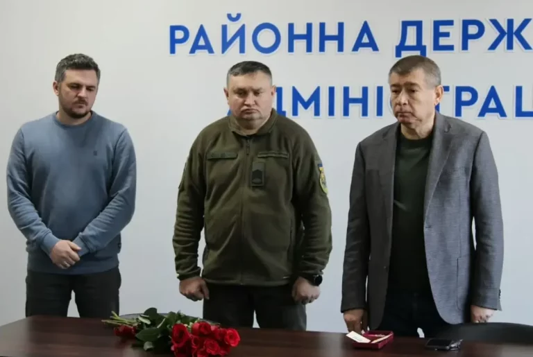 Воїна з Одещини нагородили орденом ‘За мужність’ посмертно