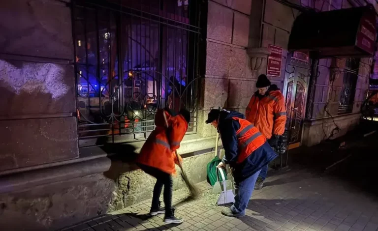 Знову атака на Одесу: дронами пошкоджені житлові будинки та лікарня