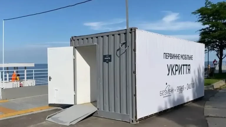 Одеса: Нові Мобільні Укриття на Пляжах для Безпечного Пляжного Сезону-2026