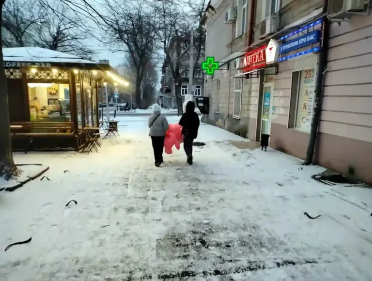 У Одесі та області очікується снігопад та ожеледиця: прогноз погоди на 15 січня