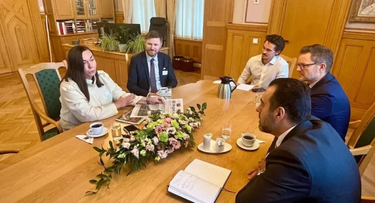 Норвезький парламент підтримав українські медіа: представлено ‘Одеське життя’ у фокусі уваги