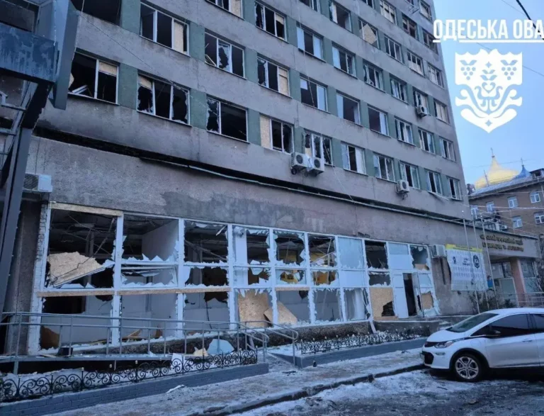 Одеські школи та дитячі садки під обстрілами: втрати та відновлення