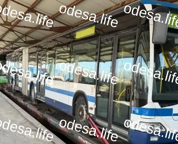 До Одеси доставили міські автобуси з Київщини