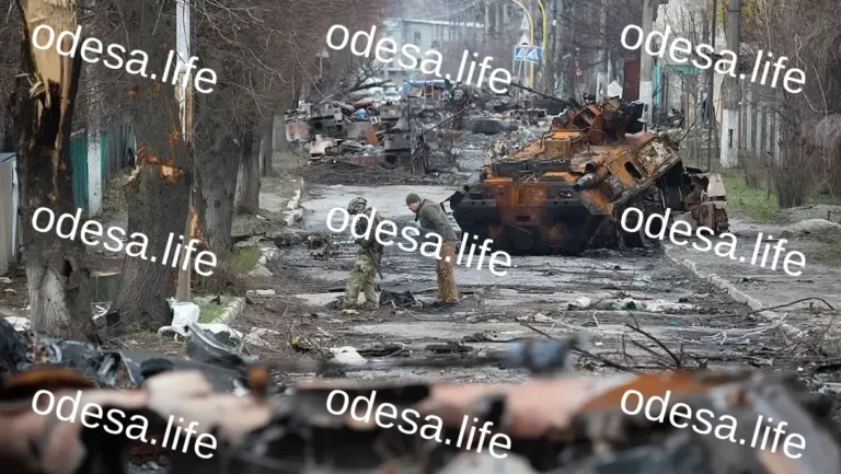 Чотири роки війни в Україні: Збитки та втрати
