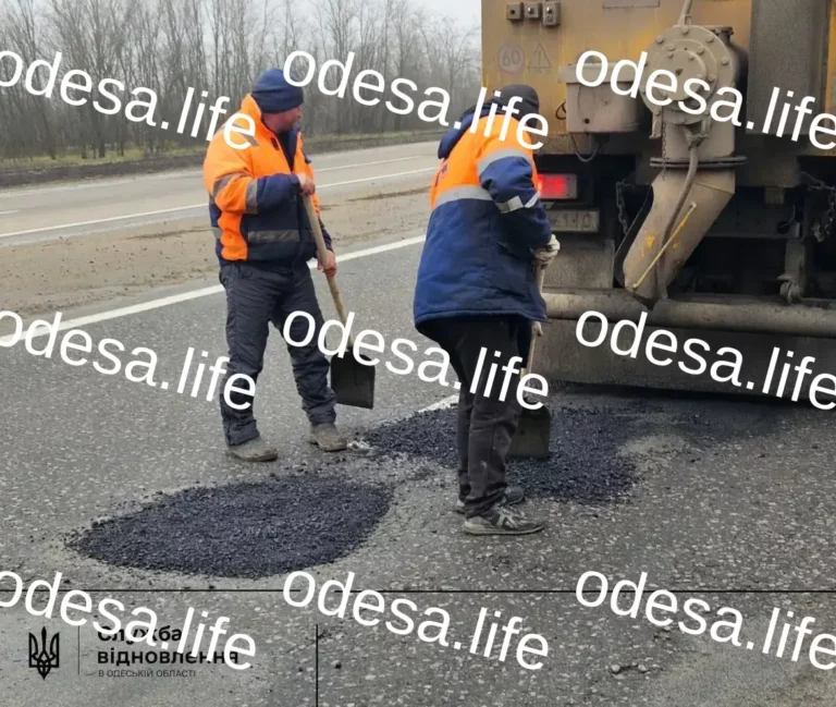 Ремонт доріг Одещини в Холодну Погоду