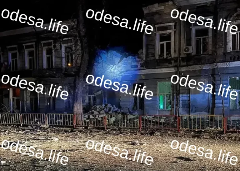 Серйозні пошкодження в Одесі: обстріл зруйнував ліцей та житлові будинки