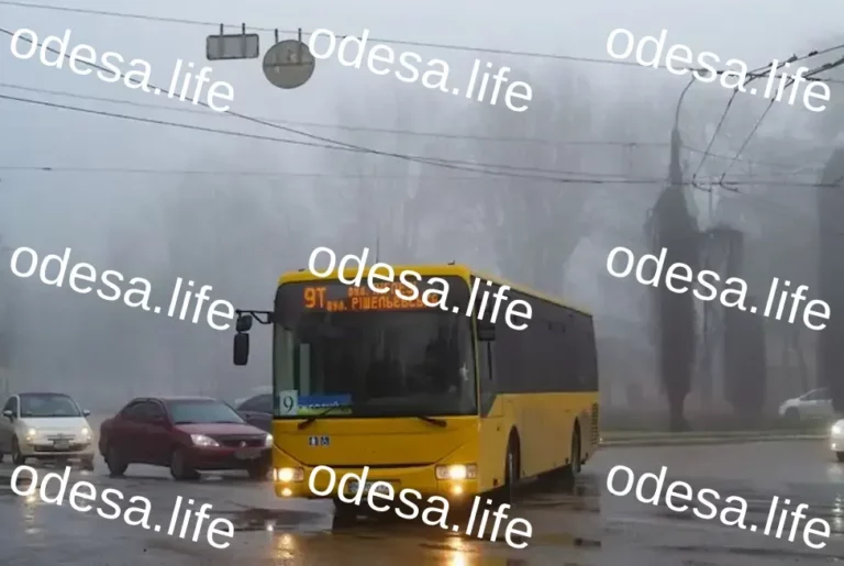 Безкоштовні автобуси в Одесі: Оновлений графік і скарги пасажирів