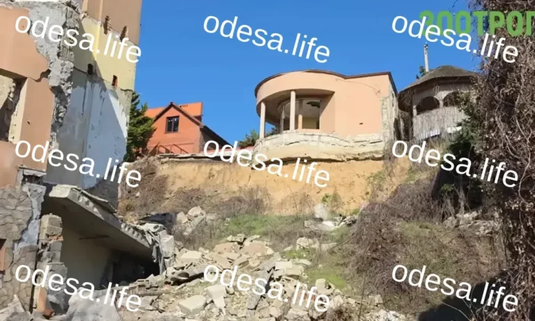 Гагарінське плато: небезпека обвалу та його причини