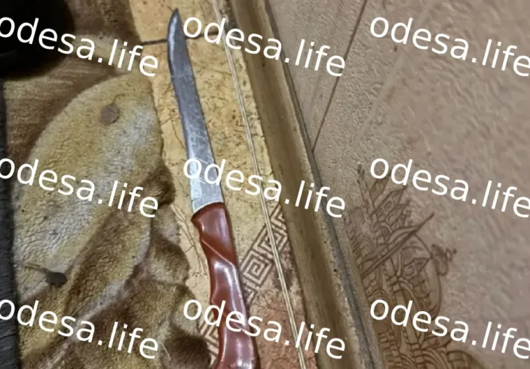 В Одесі затримали чоловіка за дебош у під’їзді