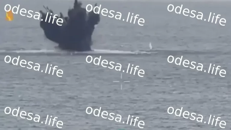 ВМС ЗСУ знищили ворожий катер біля порту